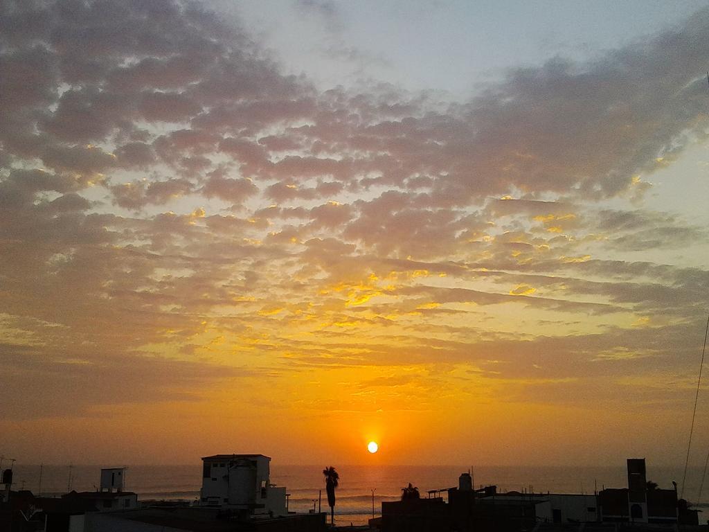 Lola Hosting Otel Huanchaco Dış mekan fotoğraf