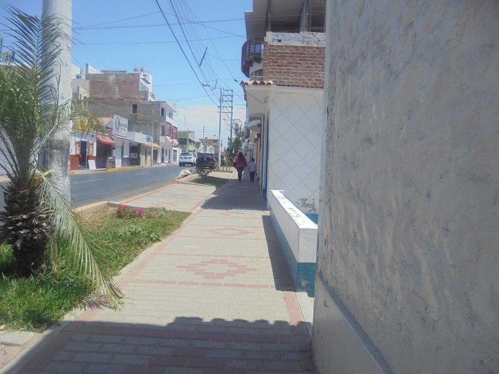 Lola Hosting Otel Huanchaco Dış mekan fotoğraf