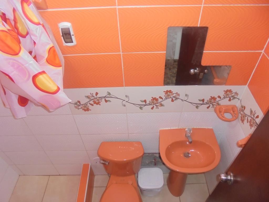 Lola Hosting Otel Huanchaco Dış mekan fotoğraf